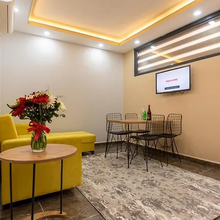 Sweet Deluxe Apartment